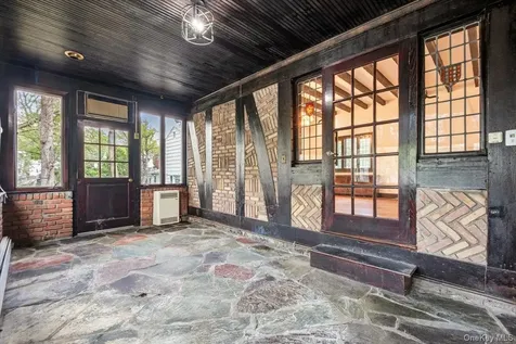 24 Highwood Avenue Larchmont NY 10538