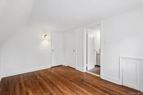 24 Highwood Avenue Larchmont NY 10538
