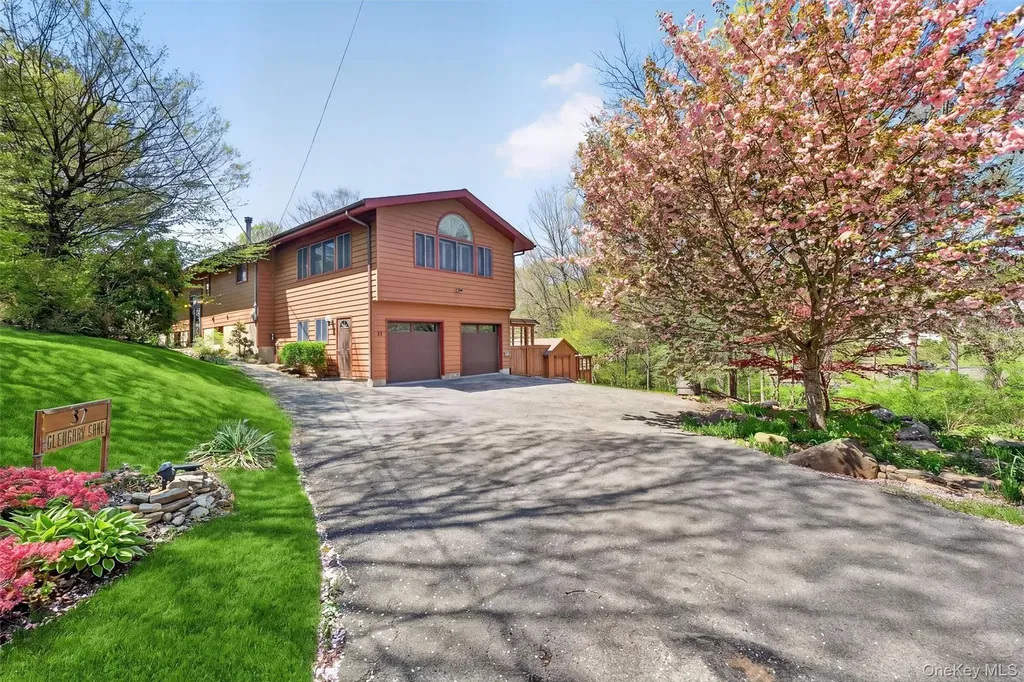 37 Glengary Lane Croton-on-hudson NY 10520