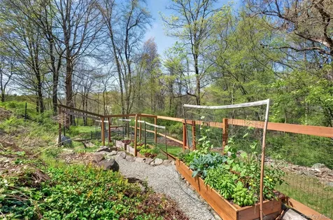 37 Glengary Lane Croton-on-hudson NY 10520