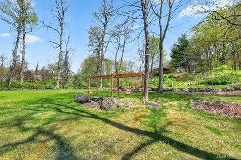 37 Glengary Lane Croton-on-hudson NY 10520