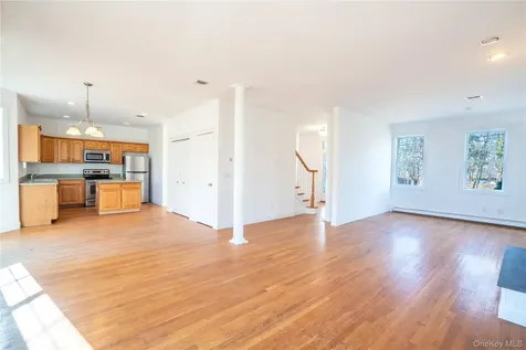 1175 9th Street Greenport NY 11944