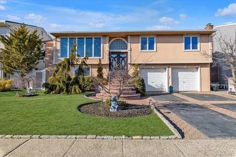 909 Gerry Avenue Lido Beach NY 11561