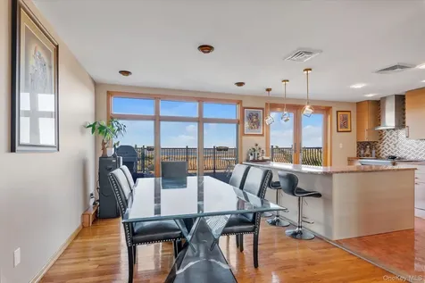 909 Gerry Avenue Lido Beach NY 11561