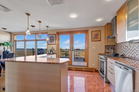 909 Gerry Avenue Lido Beach NY 11561
