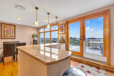 909 Gerry Avenue Lido Beach NY 11561