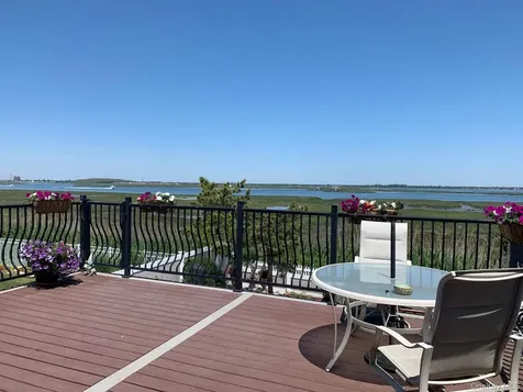 909 Gerry Avenue Lido Beach NY 11561