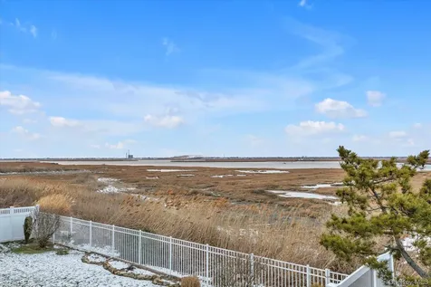 909 Gerry Avenue Lido Beach NY 11561