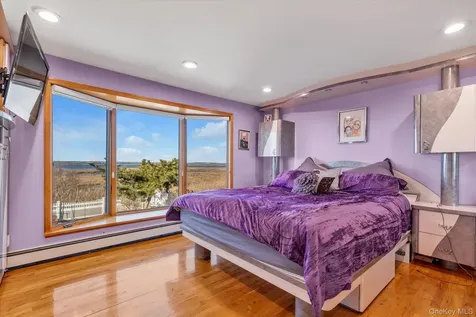 909 Gerry Avenue Lido Beach NY 11561