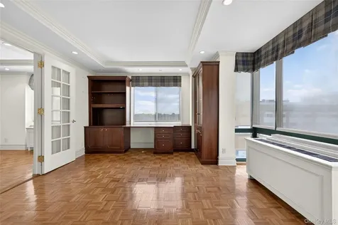 100 Hilton Avenue Garden City NY 11530