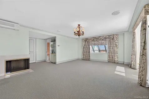 100 Hilton Avenue Garden City NY 11530