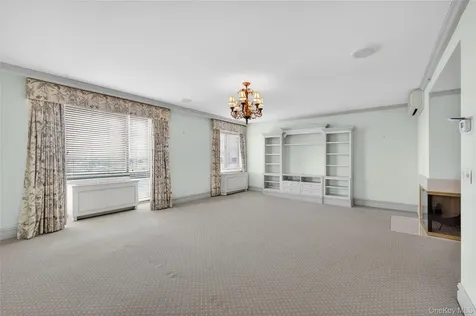 100 Hilton Avenue Garden City NY 11530