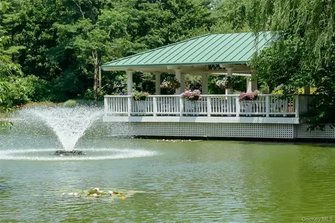 100 Hilton Avenue Garden City NY 11530