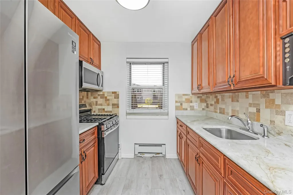 150-54 Melbourne Avenue Flushing NY 11367