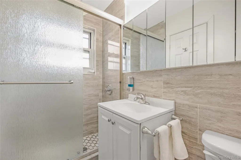 150-54 Melbourne Avenue Flushing NY 11367