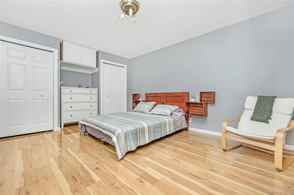 150-54 Melbourne Avenue Flushing NY 11367