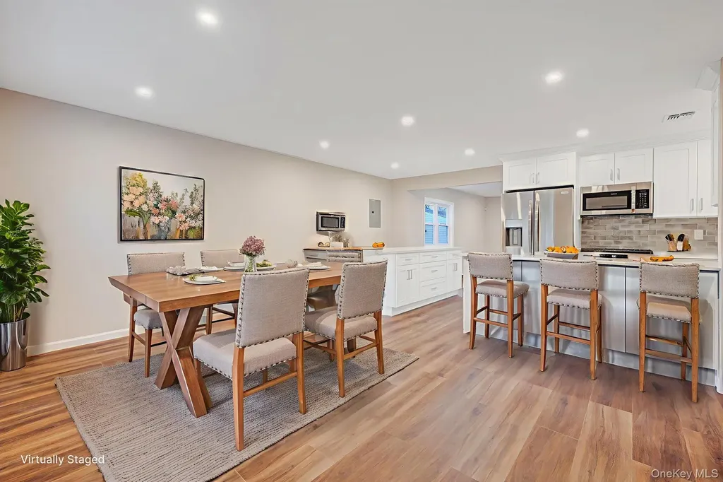 1137 Nugent Avenue Bay Shore NY 11706