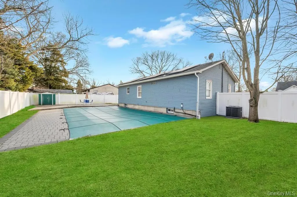 85 Craft Road Centereach NY 11720