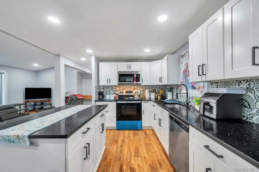 85 Craft Road Centereach NY 11720