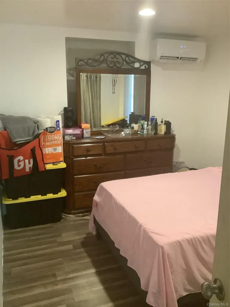 3305 Bronxwood Avenue Bronx NY 10469