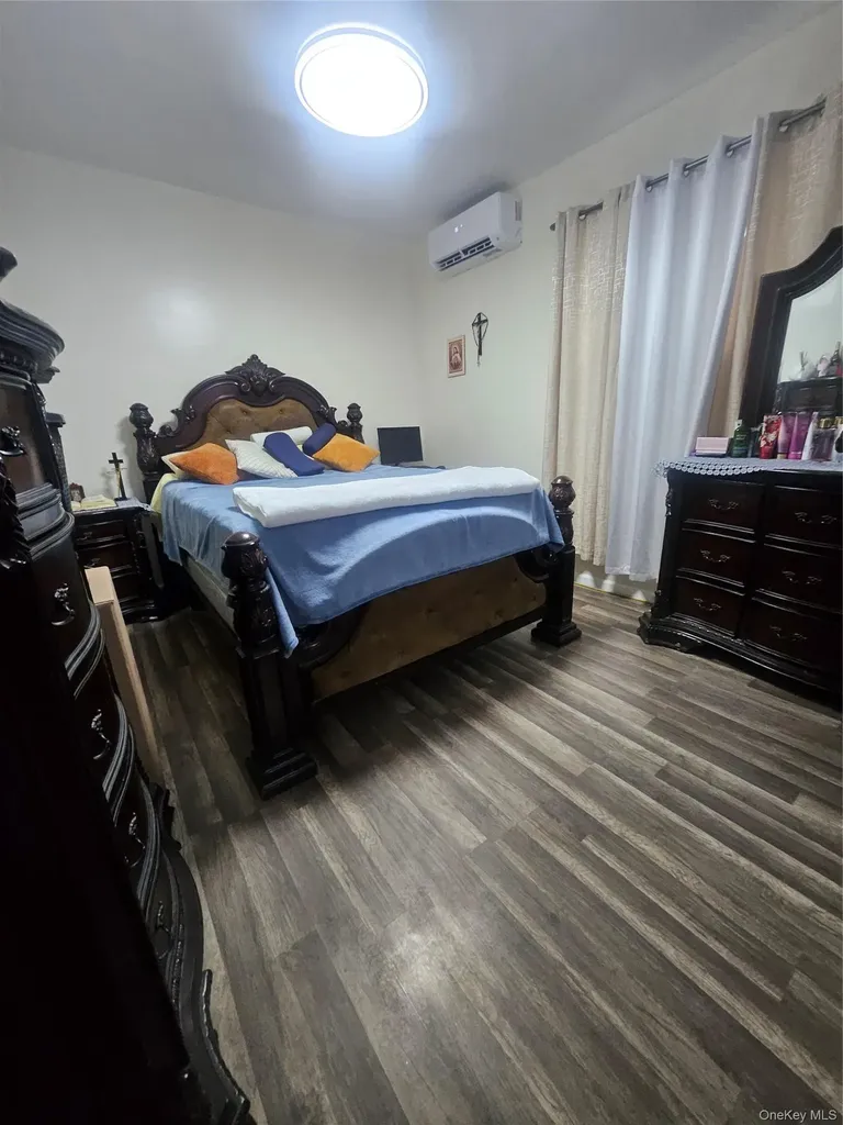 3305 Bronxwood Avenue Bronx NY 10469