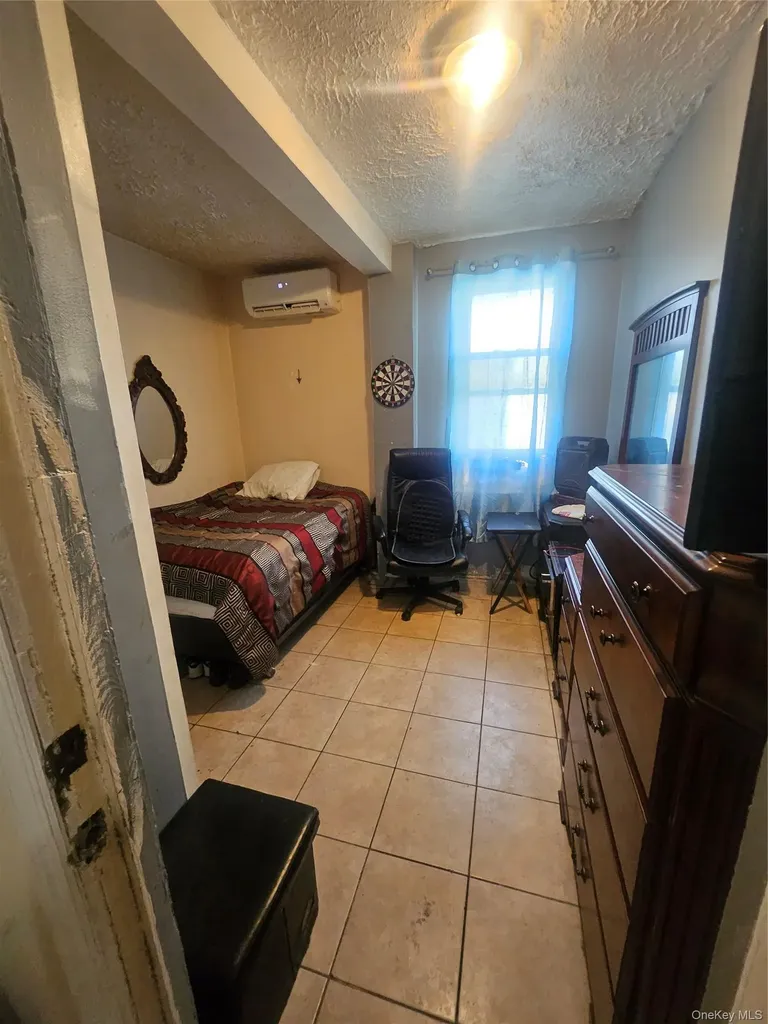 3305 Bronxwood Avenue Bronx NY 10469