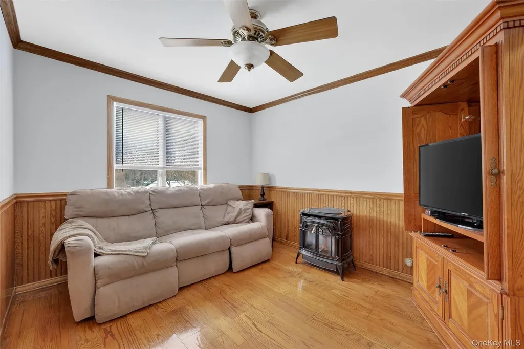 8 Peach Road Mahopac NY 10541