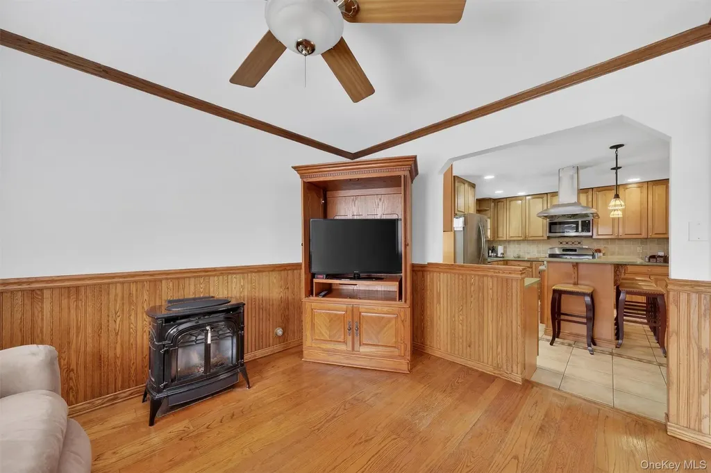 8 Peach Road Mahopac NY 10541