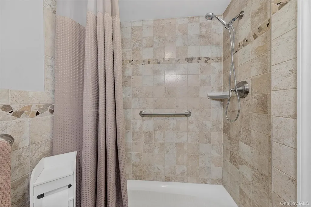 8 Peach Road Mahopac NY 10541