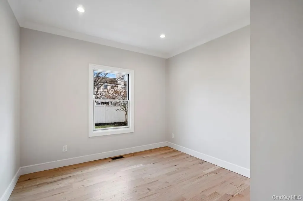 35 Main Parkway Plainview NY 11803