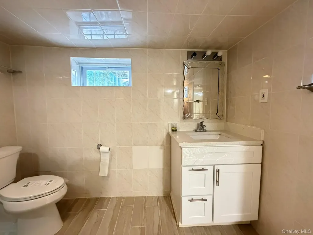 137-02 64th Road Flushing NY 11367