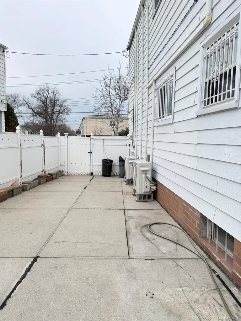 137-02 64th Road Flushing NY 11367