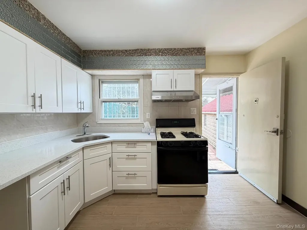 137-02 64th Road Flushing NY 11367
