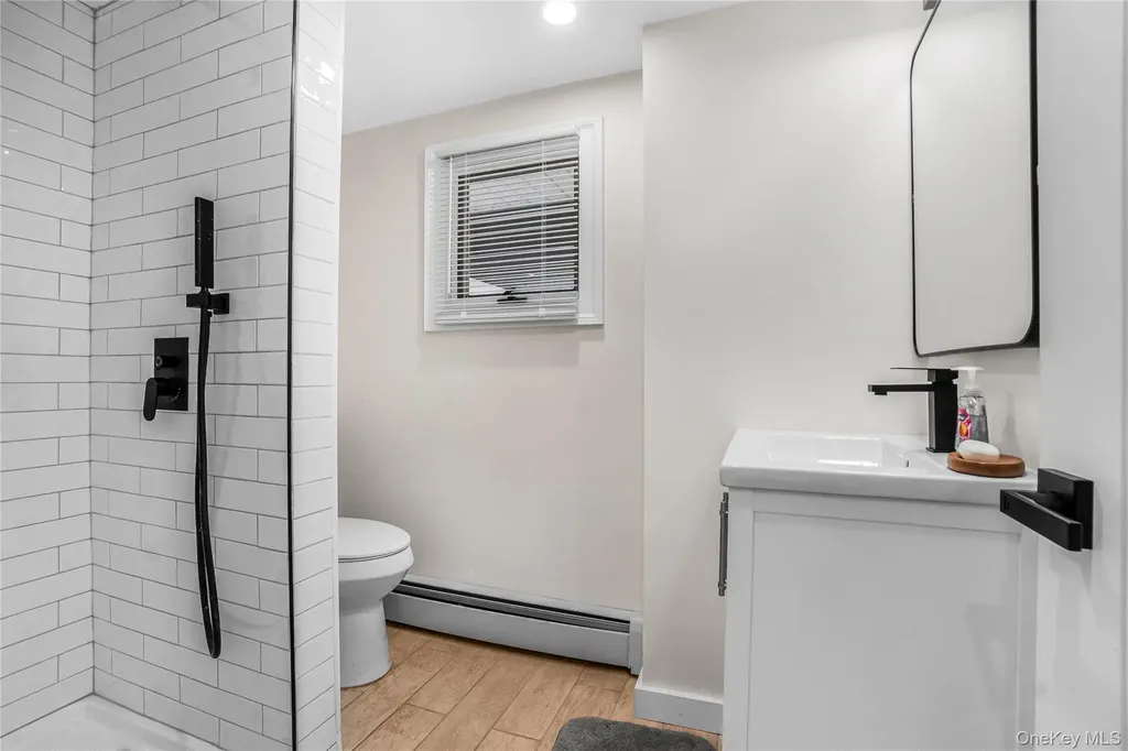 107 Beverly Road Massapequa NY 11758