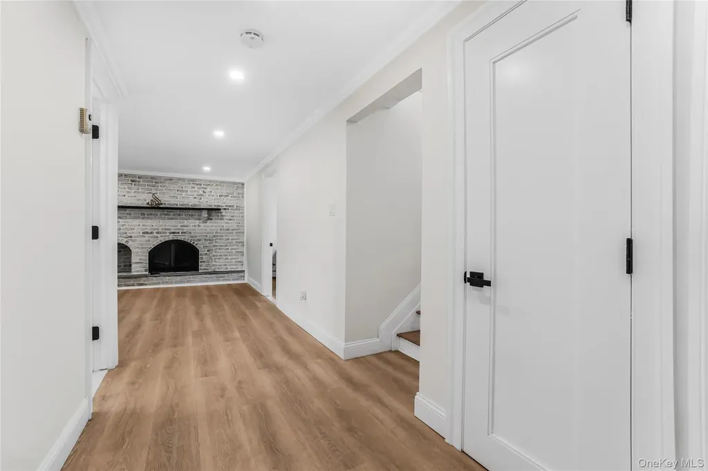 107 Beverly Road Massapequa NY 11758