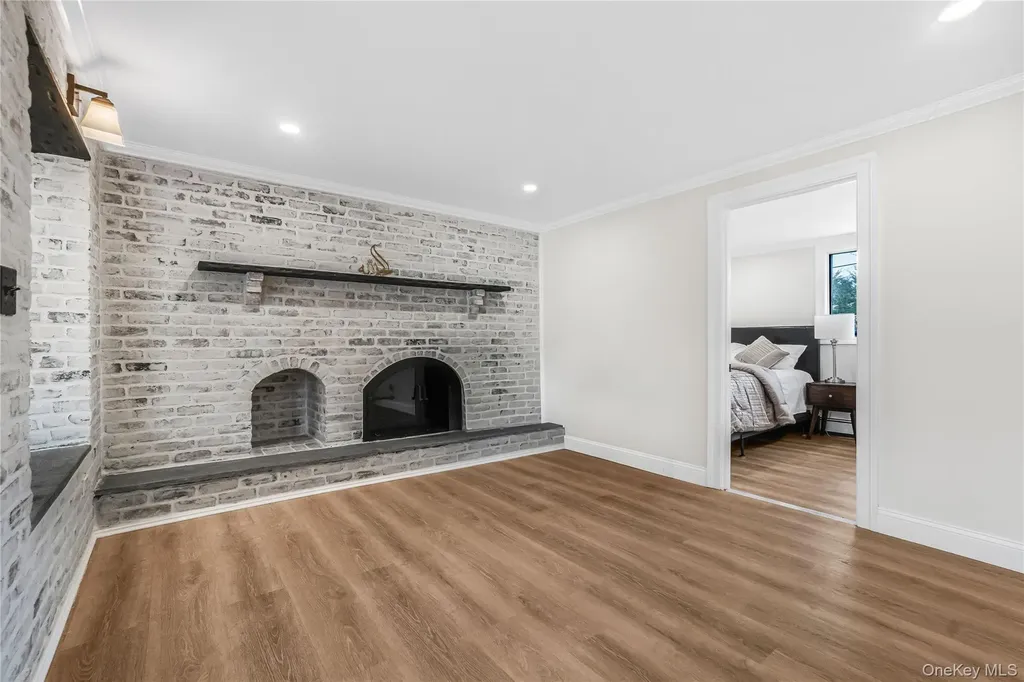 107 Beverly Road Massapequa NY 11758