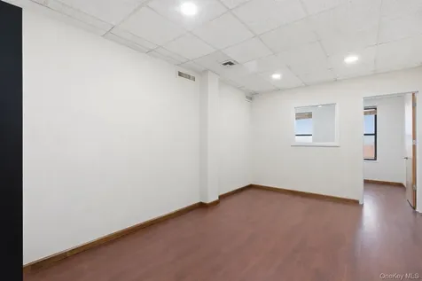 20 W Park Avenue Long Beach NY 11561