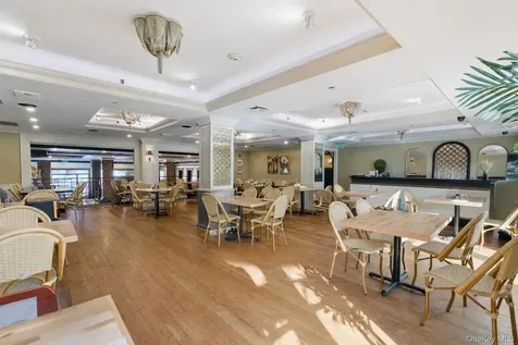 20 W Park Avenue Long Beach NY 11561