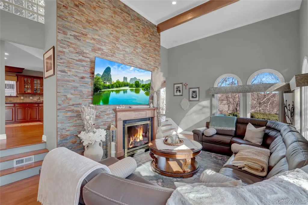 2 Riverview Terrace Smithtown NY 11787
