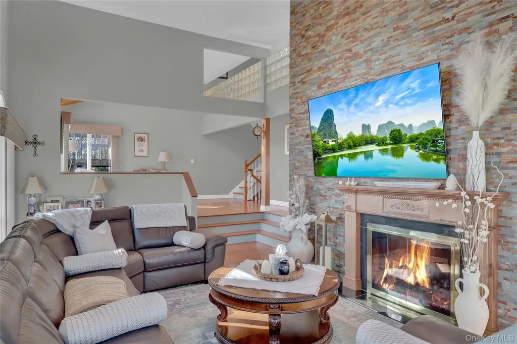 2 Riverview Terrace Smithtown NY 11787