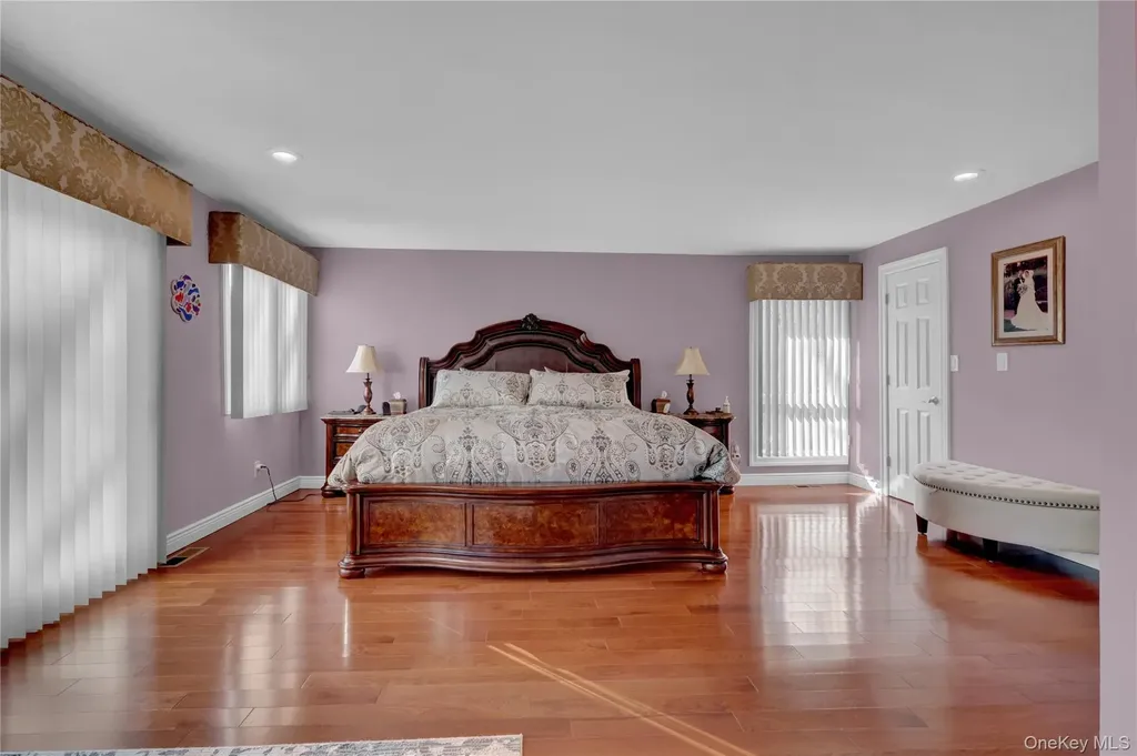 2 Riverview Terrace Smithtown NY 11787