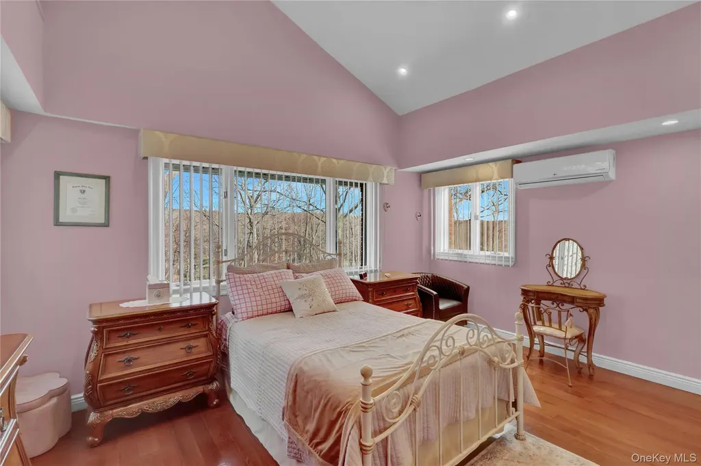 2 Riverview Terrace Smithtown NY 11787