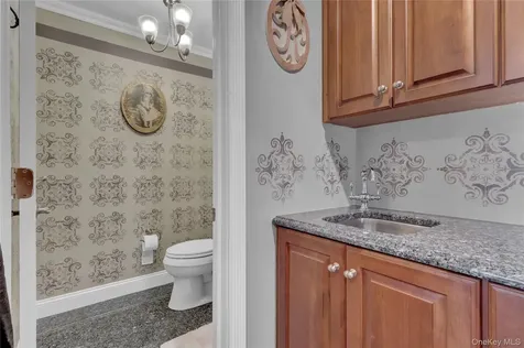 2 Riverview Terrace Smithtown NY 11787