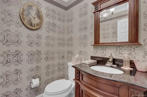 2 Riverview Terrace Smithtown NY 11787