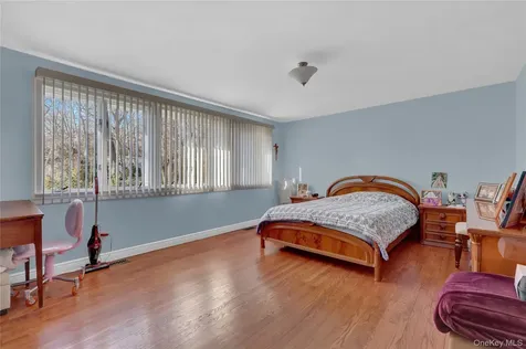 2 Riverview Terrace Smithtown NY 11787