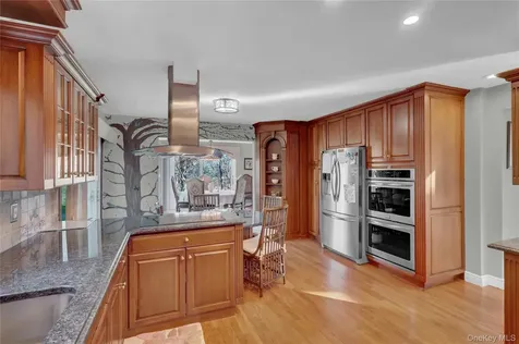 2 Riverview Terrace Smithtown NY 11787