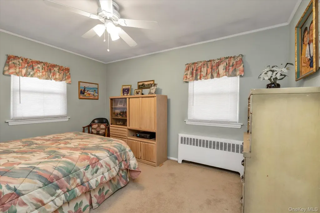 154 S Brush Drive Valley Stream NY 11581