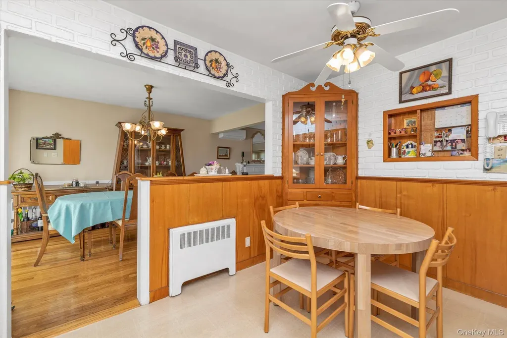 154 S Brush Drive Valley Stream NY 11581