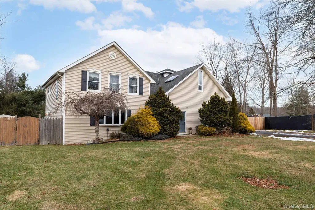 18 Parker Drive Mahopac NY 10541