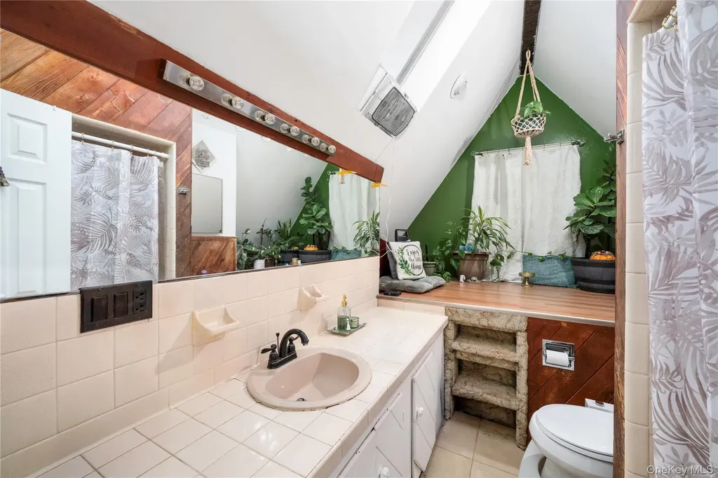 18 Parker Drive Mahopac NY 10541